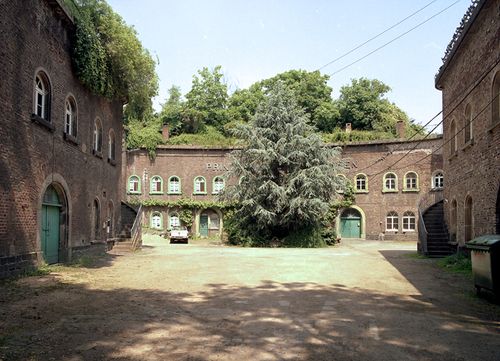 Fortis Colonia: Fort X, Neusser Wall