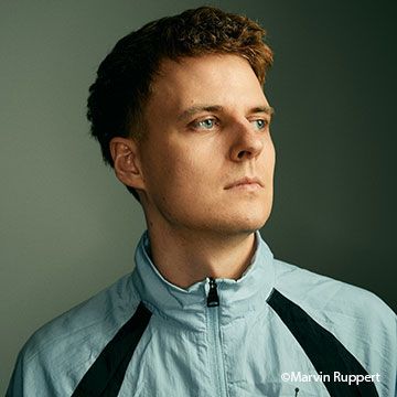 Alex Stoldt – Quasi Nichts